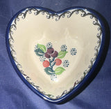 Ceramika Artystyczna Burgundy Berry Heart Dish - Shape: A45 - Pattern: Burgundy Berry (1415)
