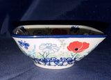 Ceramika Artystyczna Red Poppies with Daisies Small Square Bowl - Shape: D11 - Pattern: Red Poppies with Daisies (2901X)