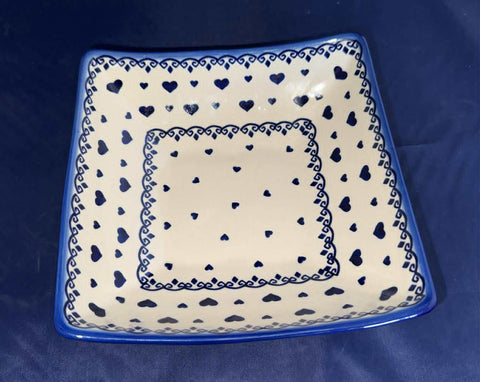 D171 (White with Blue Hearts) Medium Nut Bowl - Shape: 21 - Pattern: white with Blue Hearts (D171)