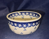 Manufaktura Bells with Holly Small Bowl - Shape: M081 - Pattern: Bells with Holly
