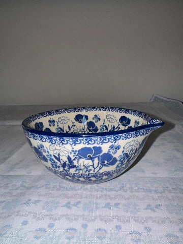 Blue Poppy Spouted Bowl - Shape B14 - Pattern Blue Poppy