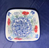 Ceramika Artystyczna Red Poppies with Daisies Small Square Bowl - Shape: D11 - Pattern: Red Poppies with Daisies (2901X)
